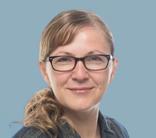 Portrait Prof. Dr. Delphine Etienne-Tomasini