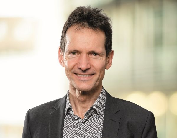 Portrait Prof. Dr. Martin Stadelmann