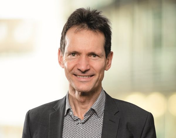 Portrait Prof. Dr. Martin Stadelmann