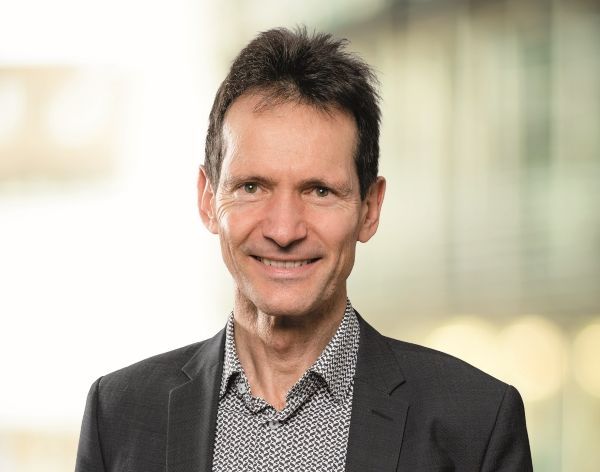 Portrait Prof. Dr. Martin Stadelmann